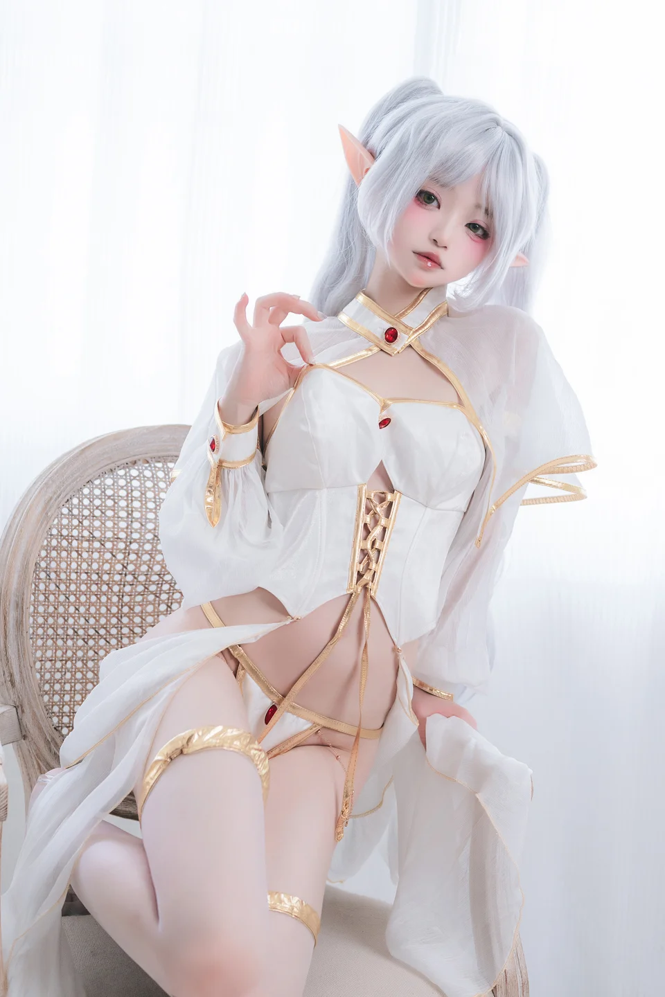 爱莉 - No.003 葬送的芙莉莲 [20P-130MB] tg@simisebaisi 【丝足阁】010.webp